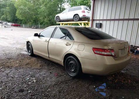 2010 Toyota Camry Le from USA, damaged, VIN 4T1BF3EK1AU068090